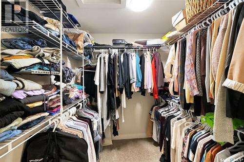 332 Mcfaull Crescent, Saskatoon, SK - Indoor With Storage