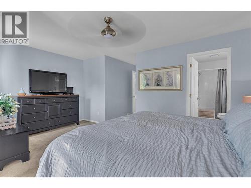 430 Mccarren Avenue, Kelowna, BC - Indoor Photo Showing Bedroom
