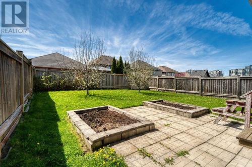 3191 Singleton Avenue, London South (South W), ON - Outdoor With Backyard