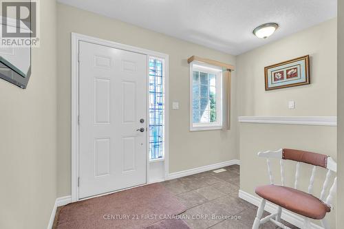 3191 Singleton Avenue, London South (South W), ON - Indoor Photo Showing Other Room