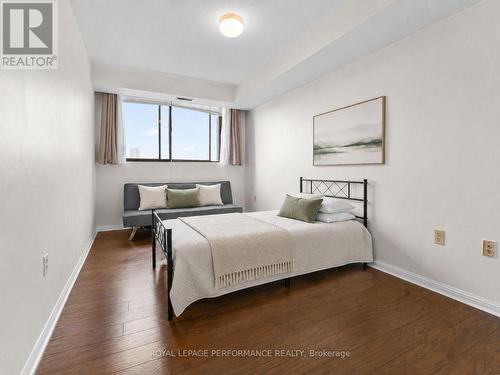 1002 - 757 Victoria Pk Avenue, Toronto (Oakridge), ON - Indoor Photo Showing Bedroom