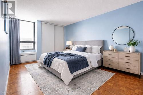 1004 - 40 Arthur Street E, Ottawa, ON - Indoor Photo Showing Bedroom