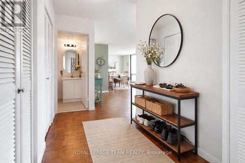 1004 - 40 Arthur Street E, Ottawa, ON - Indoor Photo Showing Other Room