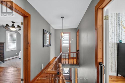 103 Queen Charlotte Street, Ottawa, ON - Indoor Photo Showing Other Room