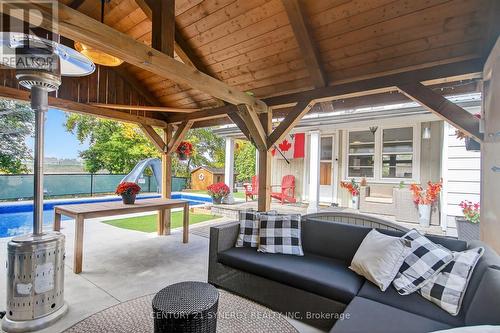 103 Queen Charlotte Street, Ottawa, ON - Outdoor With In Ground Pool