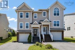 72 Fleetview Drive Halifax, NS B3M 4W8
