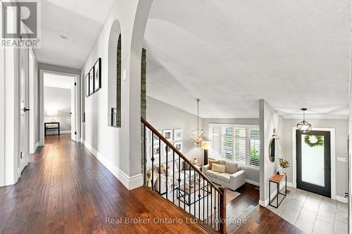 2086 Cavendish Drive, Burlington (Brant Hills), ON - Indoor Photo Showing Other Room