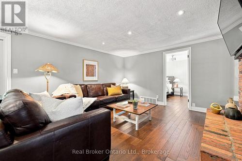 2086 Cavendish Drive, Burlington (Brant Hills), ON - Indoor Photo Showing Living Room
