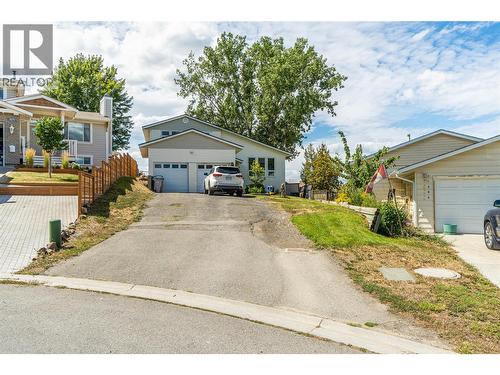 1579 Napier Place, Kamloops, BC - Outdoor
