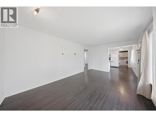 9311 103 Avenue, Fort St. John, BC - Indoor Photo Showing Other Room