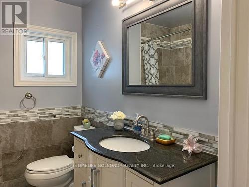 240 Pine Beach Drive, Georgina, ON - Indoor Photo Showing Bathroom