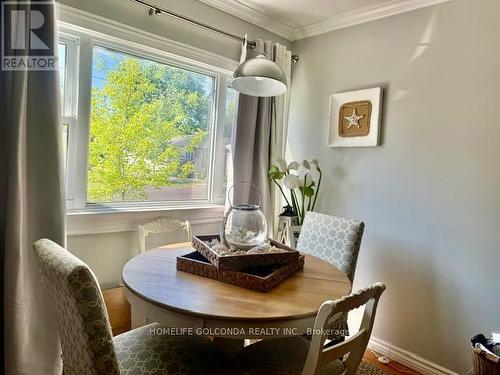 240 Pine Beach Drive, Georgina, ON - Indoor Photo Showing Dining Room