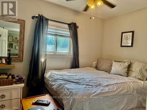240 Pine Beach Drive, Georgina, ON - Indoor Photo Showing Bedroom