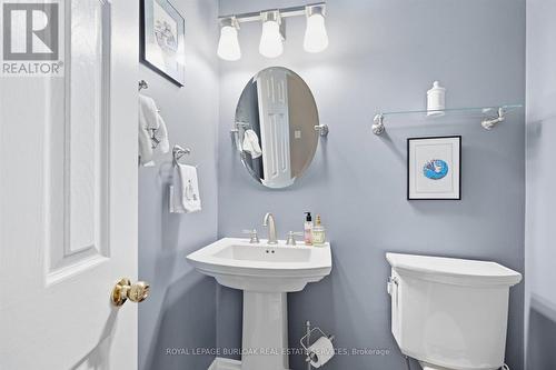 47 - 1150 Skyview Drive, Burlington, ON - Indoor Photo Showing Bathroom