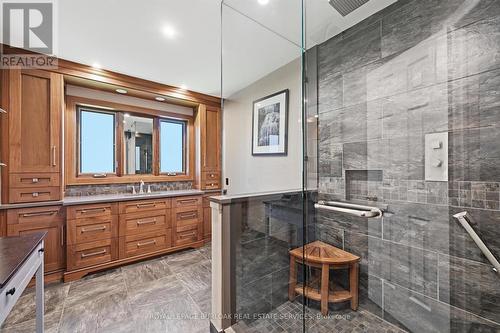 47 - 1150 Skyview Drive, Burlington, ON - Indoor Photo Showing Bathroom