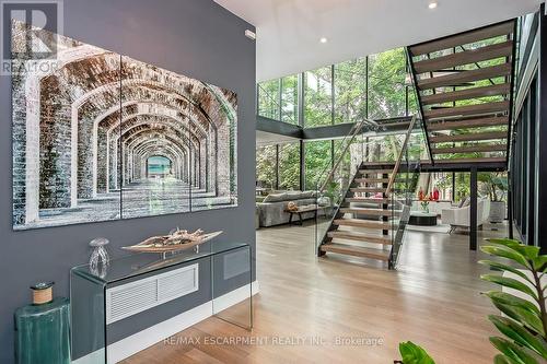 54 Raymar Place, Oakville, ON - Indoor Photo Showing Other Room