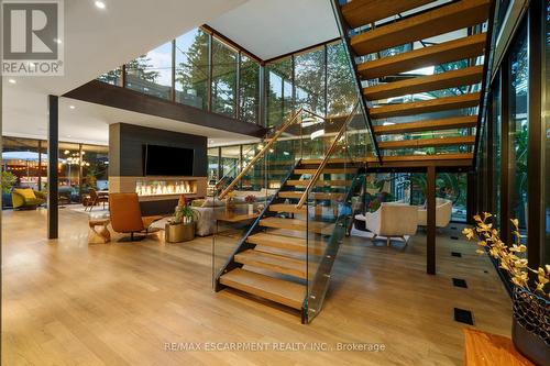54 Raymar Place, Oakville, ON - Indoor Photo Showing Other Room