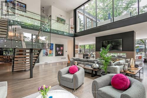 54 Raymar Place, Oakville, ON - Indoor