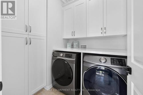1533 Morse Place, Milton, ON - Indoor Photo Showing Laundry Room