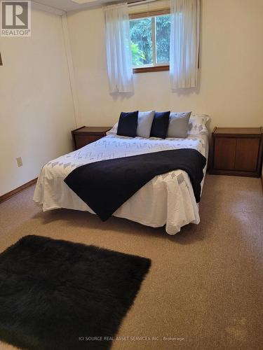 488 George Street W, West Grey, ON - Indoor Photo Showing Bedroom