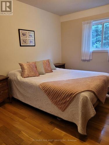 488 George Street W, West Grey, ON - Indoor Photo Showing Bedroom