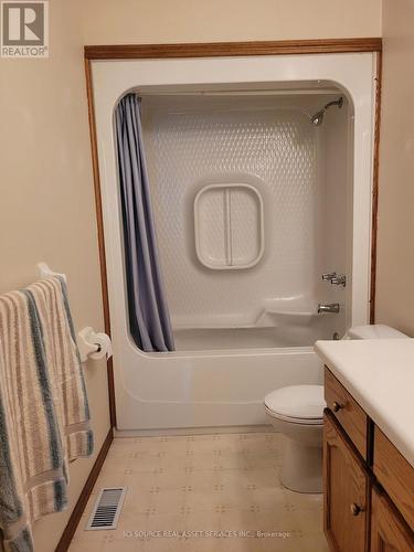 488 George Street W, West Grey, ON - Indoor Photo Showing Bathroom
