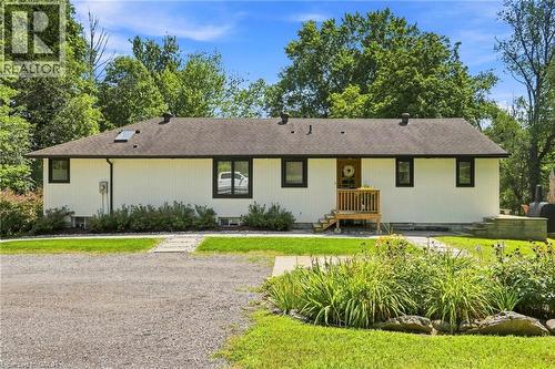 1095 Governors Road, Dundas, ON - Outdoor