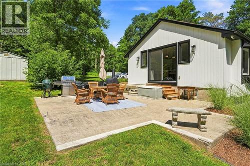 1095 Governors Road, Dundas, ON - Outdoor
