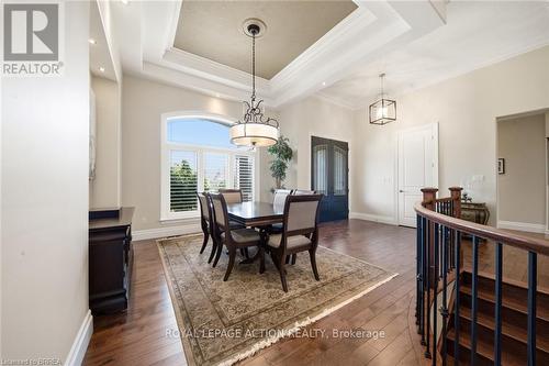 14 Ellington Place, Brantford, ON - Indoor Photo Showing Dining Room