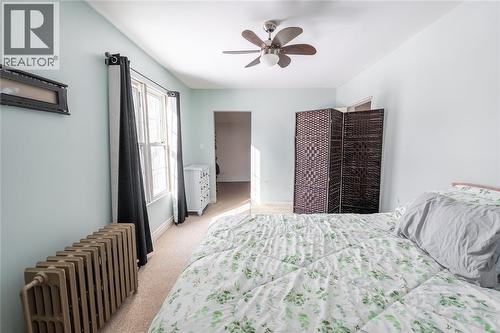166 John Street, Sarnia, ON - Indoor Photo Showing Bedroom