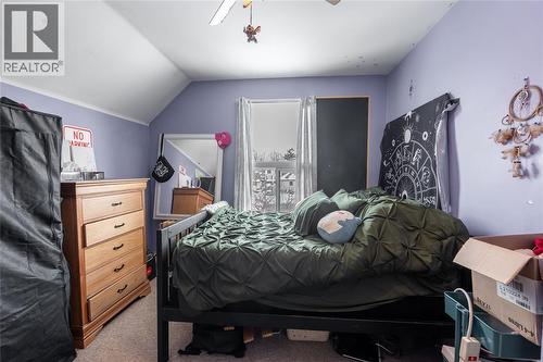 166 John Street, Sarnia, ON - Indoor Photo Showing Bedroom