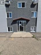 5 116 Acadia COURT  Saskatoon, SK S7H 4T7