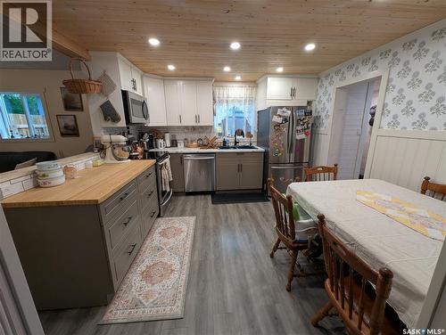 2009 7Th Street, Rosthern, SK - Indoor