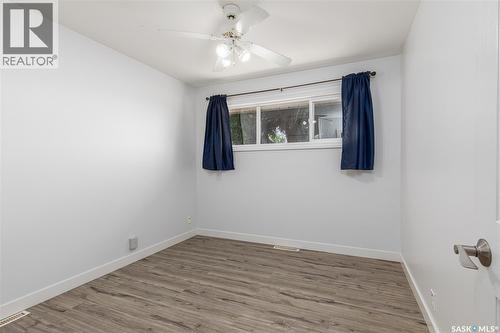 1337 7Th Avenue Nw, Moose Jaw, SK - Indoor Photo Showing Other Room