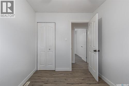 1337 7Th Avenue Nw, Moose Jaw, SK - Indoor Photo Showing Other Room