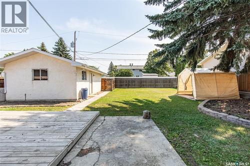 1337 7Th Avenue Nw, Moose Jaw, SK - Outdoor