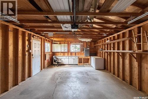 1337 7Th Avenue Nw, Moose Jaw, SK - Indoor