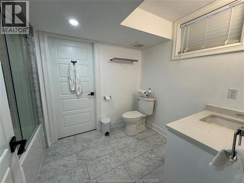 1228 Dougall Unit# Lower, Windsor, ON - Indoor Photo Showing Bathroom