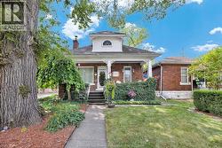 1337 JANETTE Windsor, ON N8X 1Y7