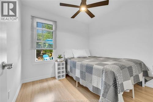 1337 Janette, Windsor, ON - Indoor Photo Showing Bedroom