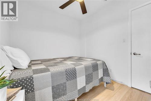 1337 Janette, Windsor, ON - Indoor Photo Showing Bedroom