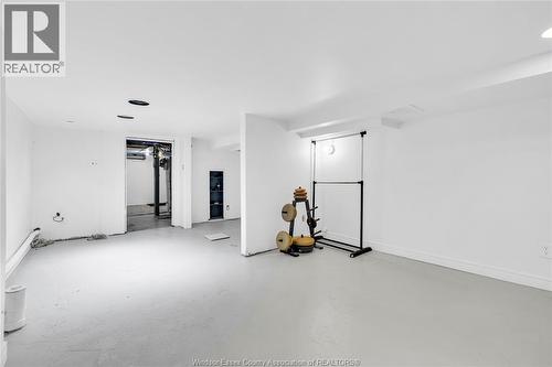 1337 Janette, Windsor, ON - Indoor