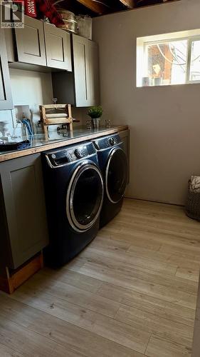 2190 Blackwell Avenue, Merritt, BC - Indoor Photo Showing Laundry Room