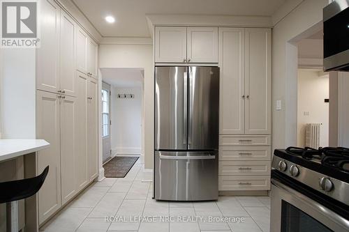 15 South Drive, St. Catharines (Old Glenridge), ON - Indoor Photo Showing Kitchen With Stainless Steel Kitchen