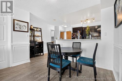706 - 7 Lorraine Drive, Toronto, ON - Indoor Photo Showing Dining Room