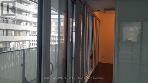 409 - 42 Charles Street E, Toronto, ON - Indoor