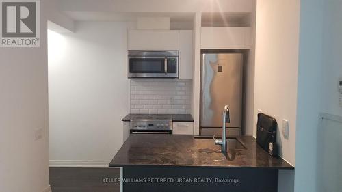 409 - 42 Charles Street E, Toronto, ON - Indoor