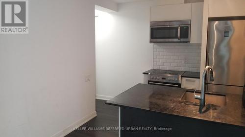 409 - 42 Charles Street E, Toronto, ON - Indoor