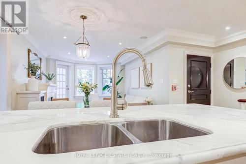 1D - 319 Lonsdale Road, Toronto, ON - Indoor Photo Showing Kitchen With Double Sink
