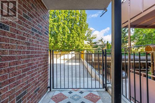 1D - 319 Lonsdale Road, Toronto, ON - Outdoor With Balcony With Exterior